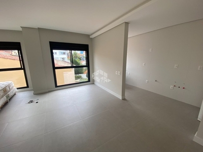 Apartamento para venda possui 39 metros quadrados com 1 quarto em Coqueiros - Florianópoli