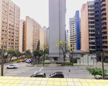 Apartamento três dormitórios para Venda em Cristo Rei Curitiba-PR - 430