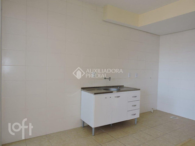 Apto Centro | 1 Quartos | 29 M² | Cond: R$100.0 | 0 Vagas