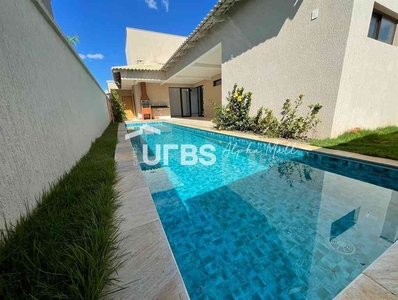 Casa com 3 quartos à venda no bairro Residencial Goiânia Golfe Clube, 406m²