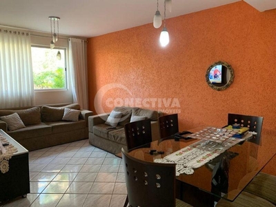 Casa com 5 quartos à venda, 185.0m²