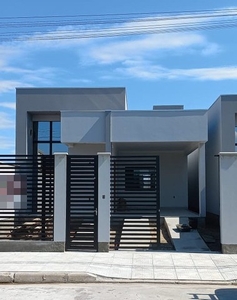 Casa para venda possui 97 metros quadrados com 3 quartos em Areias - Tijucas - SC