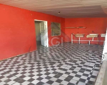 ![CDATA[Casa para Venda - 100m², 7 dormitórios, sendo 2 suites, 8 vagas - Restinga]]