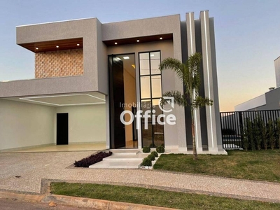 Cond. horizontal casa com 3 quartos à venda, 420.0m²