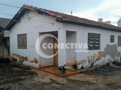 Lote com 1 quarto à venda, 458.0m²