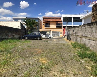 Terreno residencial / comercial