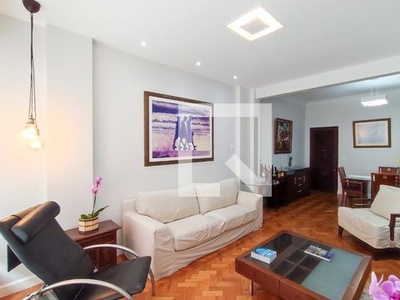 APARTAMENTO no 6º andar com 3 dormitórios