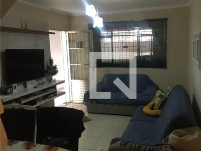 CASA com 2 dormitórios e 2 garagens