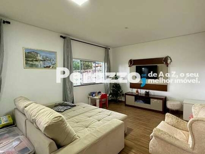 Excelente Casa de 04 Quartos Localizada no Condomínio Santa Barbara por R$800.000,00