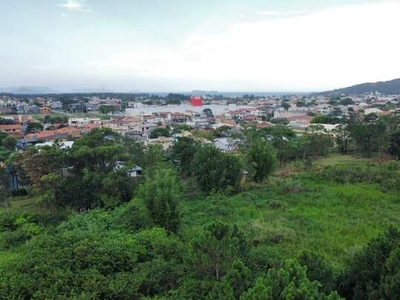 Terreno com 630 m² a venda no bairro Pinguirito em Garopaba-SC