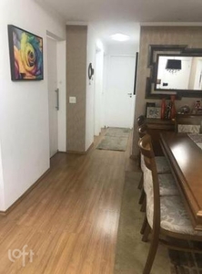 Apartamento à venda em Carrão com 98 m², 3 quartos, 1 suíte, 2 vagas
