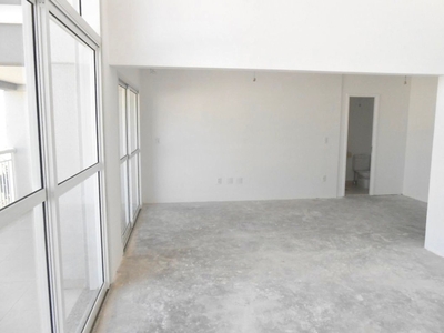 Apartamento à venda em Vila Andrade com 175 m², 3 quartos, 3 suítes, 3 vagas