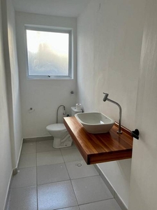 Apartamento com 3 Quartos e 3 banheiros à Venda, 145 m² por R$ 950.000