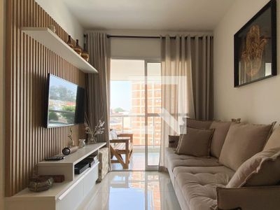 Apartamento para alugar com 2 dorms, 64m²