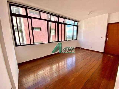 Apartamento com 3 quartos para alugar no bairro Ouro Preto, 131m²