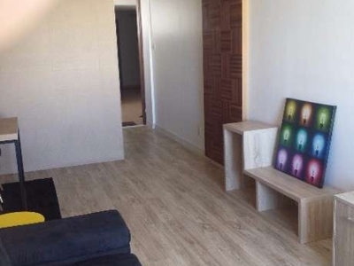 Apartamento nascente quarto e sala mobiliado para alugar na pituba 71m2