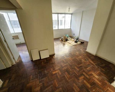 Apartamento para venda possui 80 metros quadrados com 2 quartos em Vila Isabel - Rio de Ja