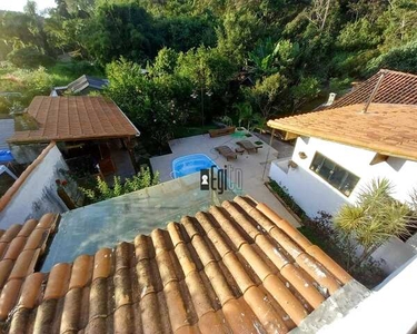 Casa com 3 dormitórios à venda por R$ 469.000,00 - Grama - Juiz de Fora/MG