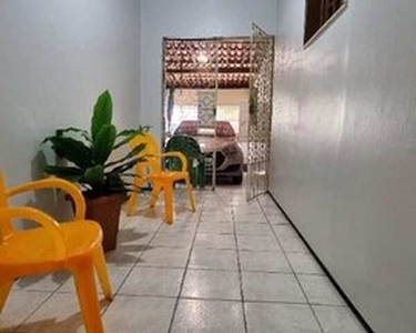 Casa com 5 dormitórios à venda, 180 m² por R$ 450.000,00 - Joaquim Távora - Fortaleza/CE