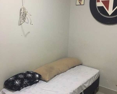 CASA DE 3 QUARTOS SENDO 1 SUÍTE NA QNN 22