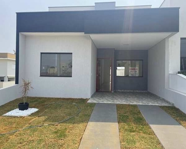 Casa de condomínio térrea, pronta para morar no Villagio Ipanema