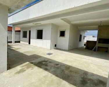 Casa para venda possui 225 metros quadrados com 2 quartos em Barroco (Itaipuaçu) - Maricá