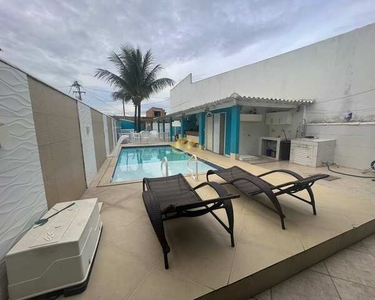Linda casa pronta para morar com 2 quartos, piscina e área gourmet em Unamar - Cabo Frio