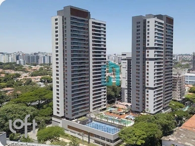 Apartamento à venda em Campo Belo com 110 m², 3 quartos, 1 suíte, 2 vagas