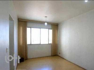 Apartamento à venda em Campo Belo com 43 m², 1 quarto, 1 vaga