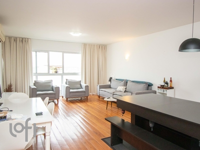 Apartamento à venda em Copacabana com 300 m², 4 quartos, 1 suíte, 2 vagas
