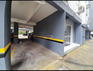 Apartamento no Bairro Nova Esperança em Blumenau com 2 Dormitórios e 89.85 m²