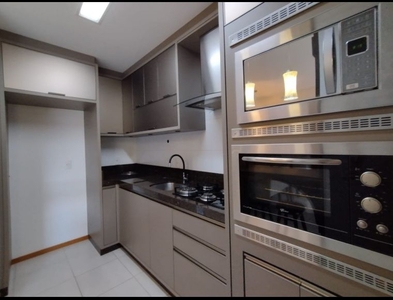 Apartamento no Bairro Velha em Blumenau com 2 Dormitórios (1 suíte) e 73.5 m²