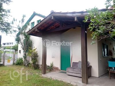 Casa 3 dorms à venda Rua Laurindo Januário da Silveira, Lagoa da Conceição - Florianópolis