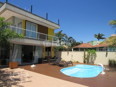 Casa 3 dorms à venda Rua Manoel Pedro Vieira, Morro das Pedras - Florianópolis