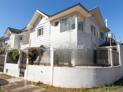 Casa 3 dorms à venda Rua Professor Gilberto Cabussu, Santa Mônica - Florianópolis