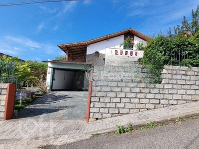 Casa 4 dorms à venda Rua Almirante Carlos da Silveira Carneiro, Agronômica - Florianópolis