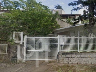 Casa 4 dorms à venda Rua das Acácias, Carvoeira - Florianópolis