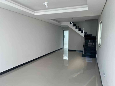 Casa com 3 quartos à venda no bairro Planalto, 150m²