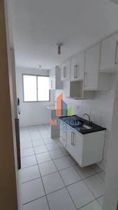 Apartamento com 3 dormitórios para alugar, 60 m² por R$ 2.415/mês - Jardim Nova Europa - C