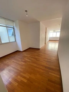 Apartamento para alugar em Ipanema com salão, 3 dormitórios e próximo da praia