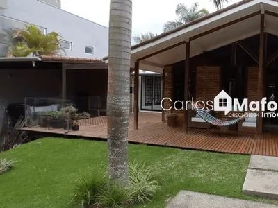 Casa térrea no Condomínio Aruã, 600 m² de terreno, 250 m² de área construída