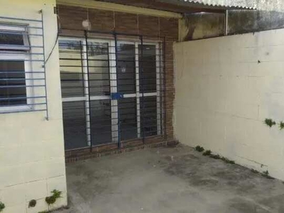 Alugo casa em San Martim