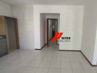 Apartamento 2 dormitorios semimobiliado para locação itacorubi 63m²