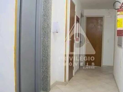 Apartamento à venda, 2 quartos, 1 suíte, 2 vagas, Recreio dos Bandeirantes - RIO DE JANEIR