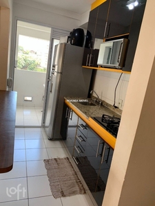 Apartamento à venda em Jardim São Luís com 56 m², 2 quartos, 1 suíte, 1 vaga