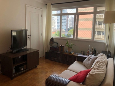 Apartamento à venda em Vila Olímpia com 64 m², 2 quartos, 1 vaga