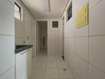 Apartamento com 3 Quartos e 3 banheiros à Venda, 88 m² por R$ 380.000