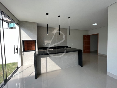 Casa em Jardim Califórnia, Cuiabá/MT de 107m² 2 quartos à venda por R$ 549.000,00