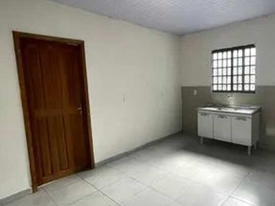 Casa para aluguel com 5 quartos - Compensa - Manaus - AM
