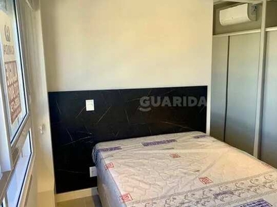 Studio/Loft, ao lado da PUC, no bairro Partenon